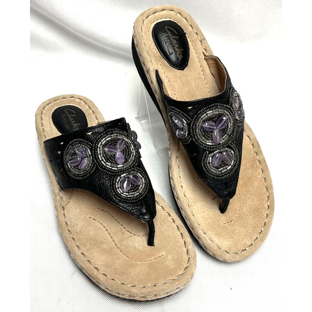 Clarks Artisan Thong Sandals Flip Flops Black w/ Purple Embellished Beaded 7 1/2